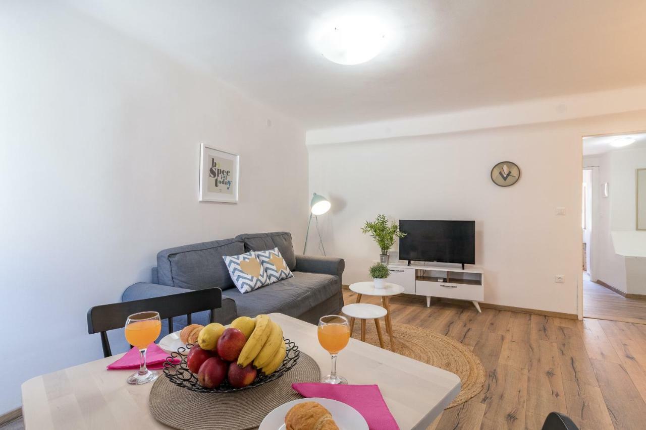 Central New Apartment Nonna Mara روفينج المظهر الخارجي الصورة